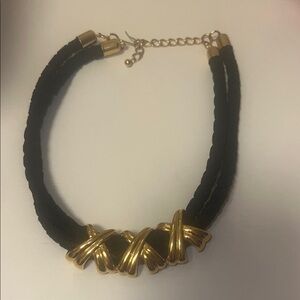Avon Double Kiss Elegant Gold and Black Necklace